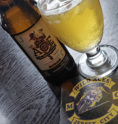 Corkscrew Bar by null