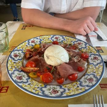 Rossopomodoro - Prosciutto and mozzarella - Napoletana Near Me - Venezia, VE Rossopomodoro - Prosciutto and mozzarella - Napoletana Near Me - Venezia, VE