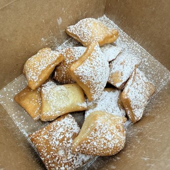 Cafes Quan - Beignets - Cafes Near Me - Westminster, California