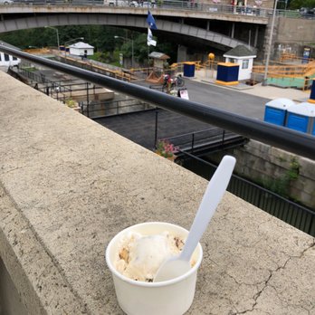 Lake Effect Ice Cream - Ice Cream & Frozen Yogurt Near Me - Lockport, New York Lake Effect Ice Cream - Ice Cream & Frozen Yogurt Near Me - Lockport, New York
