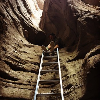 Painted Canyon - Not as easy to climb down ( went went the wrong way and had to do everything in reverse ) - Hiking Near Me - Mecca, California