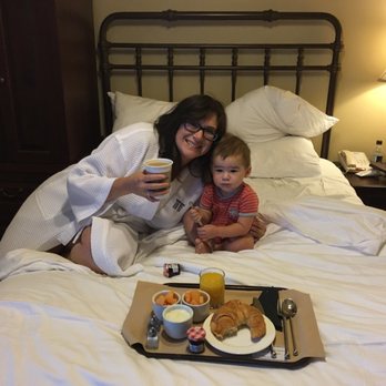 Sacajawea Hotel - Breakfast in bed - Hotels Near Me - Three Forks, Montana Sacajawea Hotel - Breakfast in bed - Hotels Near Me - Three Forks, Montana