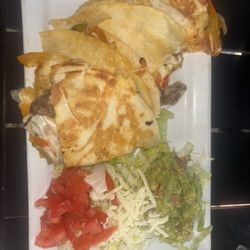 El Tejano Mexican Restaurant Bar and Grill - Quesadilla Yucateca (steak & fajita style)