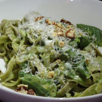 Daisies - Pasta Shops Near Me - Chicago, Illinois