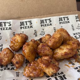Sweet Chili boneless wings. (Minus one for the picture)