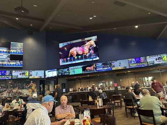 THE DERBY ROOM - Updated July 2026 - 91 Photos & 93 Reviews - 2201 N ...