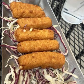 Platform 47 - Beer Battered Mozzarella Sticks - Pubs Near Me - Chicago, Illinois