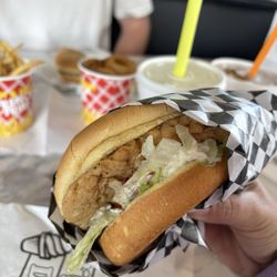 Big Bun Drive In - Spicy Chicken Sandwich