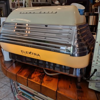 Laverne's Eatery - Super cool old coffee machine - Cafes Near Me - Gananoque, Ontario Laverne's Eatery - Super cool old coffee machine - Cafes Near Me - Gananoque, Ontario