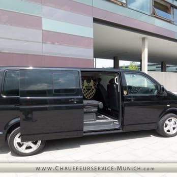 Limousinenservice München - Limos Near Me - Munich, BY Limousinenservice München - Limos Near Me - Munich, BY