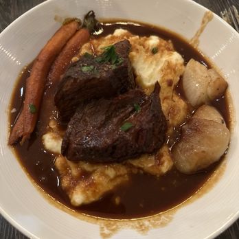 Crescent Bistro - Incredible braised short ribs - New American Near Me - Pleasant Hill, California Crescent Bistro - Incredible braised short ribs - New American Near Me - Pleasant Hill, California