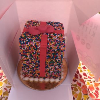 Hello Kitty Cafe - Vanilla cake - Cafes Near Me - Irvine, California Hello Kitty Cafe - Vanilla cake - Cafes Near Me - Irvine, California