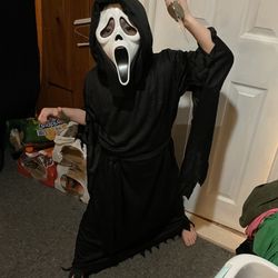 Spirit Halloween - Ghost Face