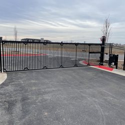 The Fence Man  - 24' automatic gate