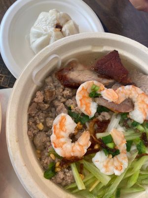 Banh's Cuisine by null