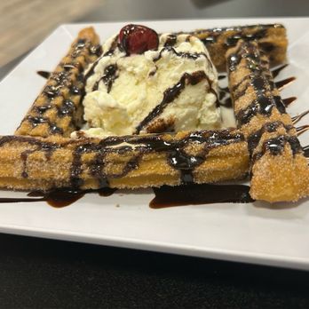 El Texano Bar and Grill - Churros -n- ice cream, good time eating with fam! - Mexican Near Me - Alexandria, Virginia El Texano Bar and Grill - Churros -n- ice cream, good time eating with fam! - Mexican Near Me - Alexandria, Virginia