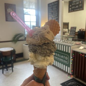 Lamonte Gelato - 3 flavors on a waffle cone (Vanilla bean, Early grey tea with black sesame, and gingerbread) - Gelato Near Me - Pensacola, Florida