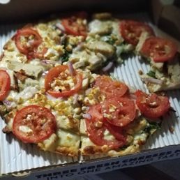 Saall grilled chicken florentine on thin crust..not only was it delivered before time estimated but it was hot and delicious! Saall grilled chicken florentine on thin crust..not only was it delivered before time estimated but it was hot and delicious!