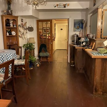 Pig Hill Inn - Bed & Breakfast Near Me - Cold Spring, New York
