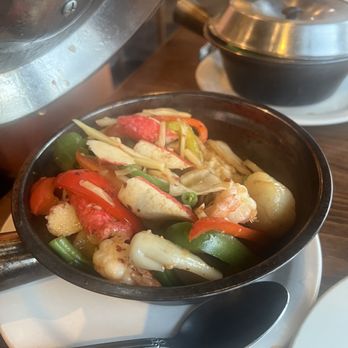 Wild Ginger - Fisherman's Fisherman's Hot Pot Dinner - Thai Near Me - Cincinnati, Ohio