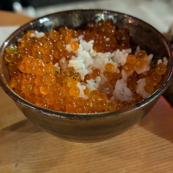 Akahoshi Ramen - So much roe!! - Ramen Near Me - Chicago, Illinois Akahoshi Ramen - So much roe!! - Ramen Near Me - Chicago, Illinois