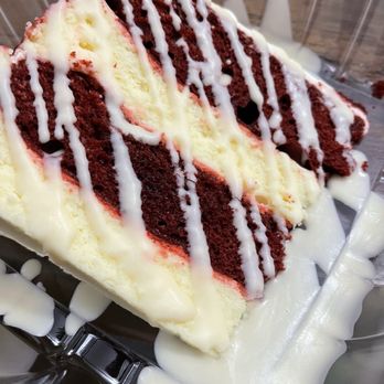 D Spot Dessert Cafe - Desserts Near Me - Mississauga, Ontario