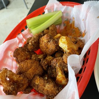 Poor Hendrix - Buffalo cauliflower - New American Near Me - Atlanta, Georgia