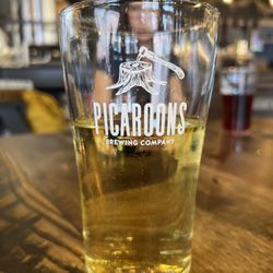 Picaroons General Store - Scow storm cider