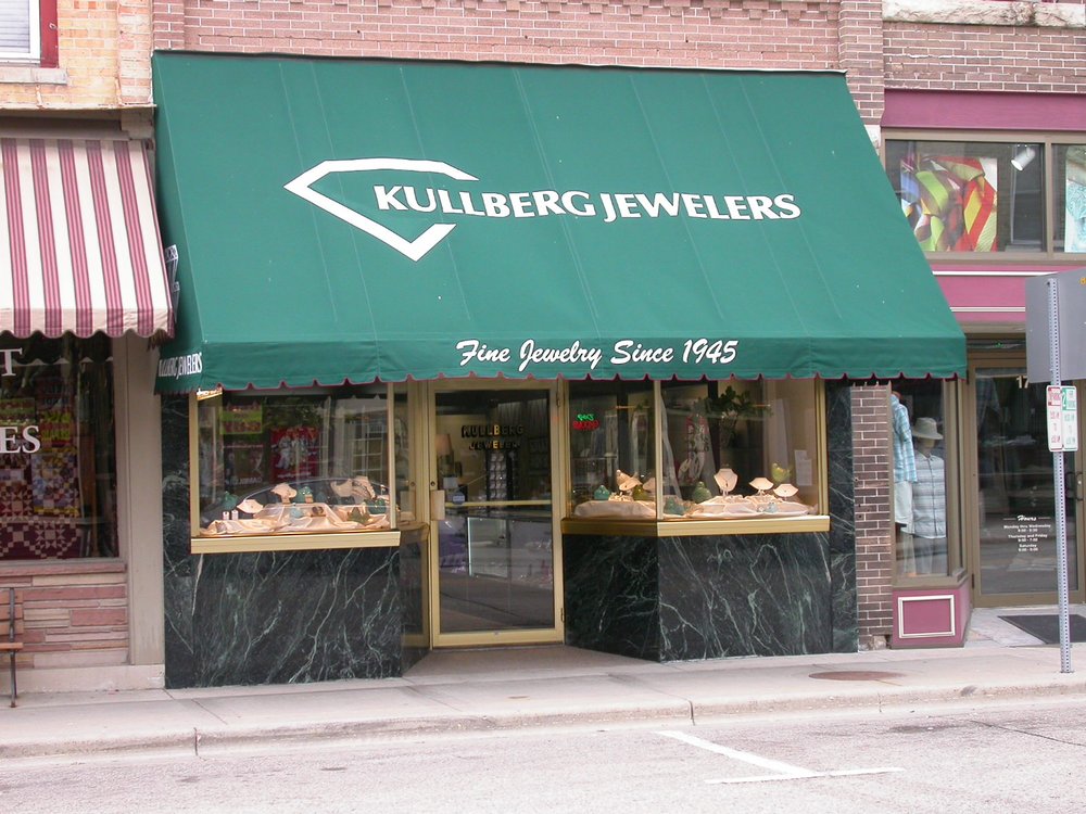 KULLBERG JEWELERS Updated September 2024 15 S Wisconsin St, Elkhorn