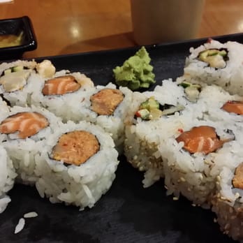 Akira Sushi - Spicy combo - Sushi Bars Near Me - Vancouver, British Columbia
