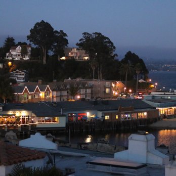 Capitola Beach Suites - Hotels Near Me - Capitola, California