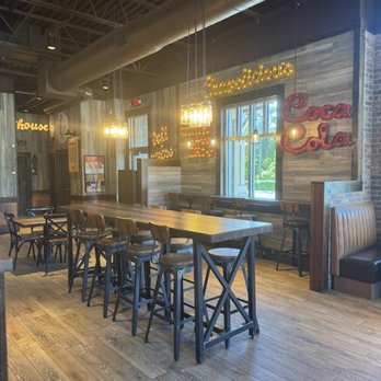 Zaxbys - Chicken Wings Near Me - New Port Richey, Florida Zaxbys - Chicken Wings Near Me - New Port Richey, Florida