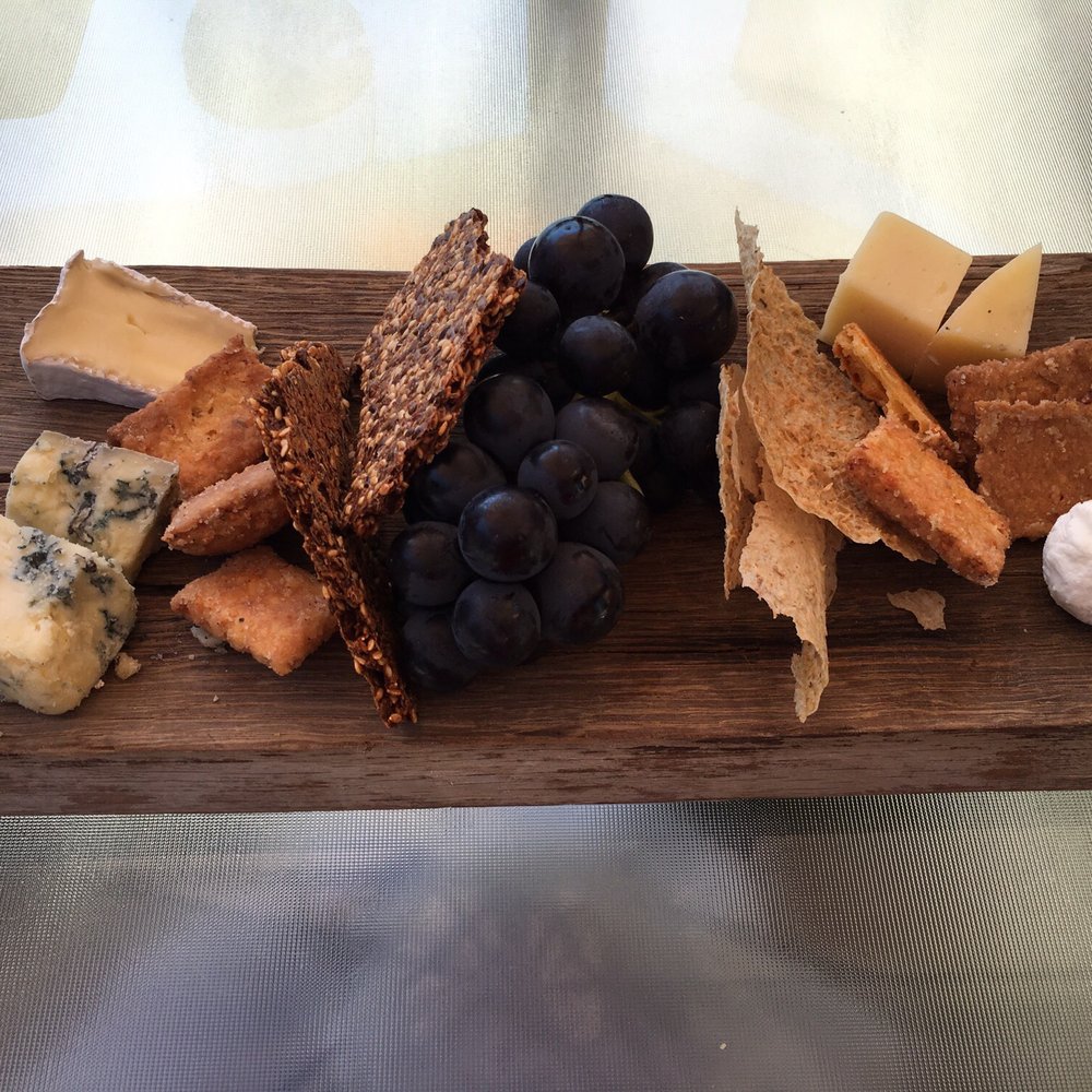 The Inn At Glenora Wine Cellars - Cheese plate - Hotels Near Me - Dundee, New York