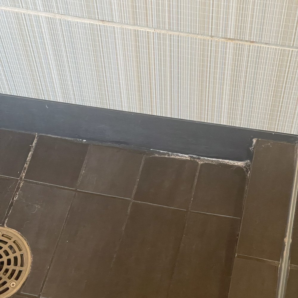 Aloft by Marriott Tulsa - Soap scum in shower - Hotels Near Me - Tulsa, Oklahoma Aloft by Marriott Tulsa - Soap scum in shower - Hotels Near Me - Tulsa, Oklahoma