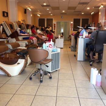 Q And Q Nails - Nail Salons Near Me - Mount Vernon, Illinois