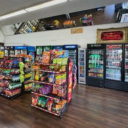 Roro's Liquor - Roro's Liquor & Convenience store @ 8850 Sunset Blvd. West Hollywood. Open 7 Days a week. Late night hours. Easy parking
