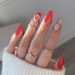 Skyway Nails - Christmas countdown is on! Give your nails a festive makeover with our exclusive designs. Call now to book your appointment!