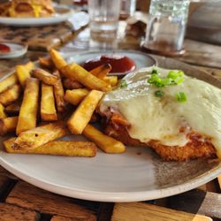 L'assiette Bar And Restaurant - Chicken parmigiana with sweet potato fries