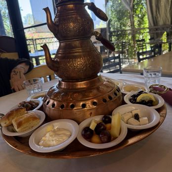 Rayoog Cafe - Breakfast & Brunch Near Me - Gilbert, Arizona