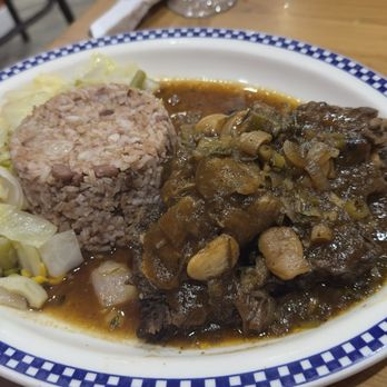 The Islands - Curry Goat (Large) - Caribbean Near Me - Brooklyn, New York
