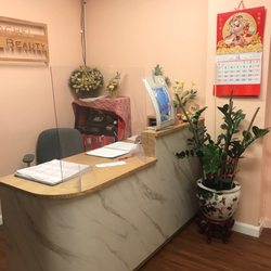 Rachel Beauty - Front desk