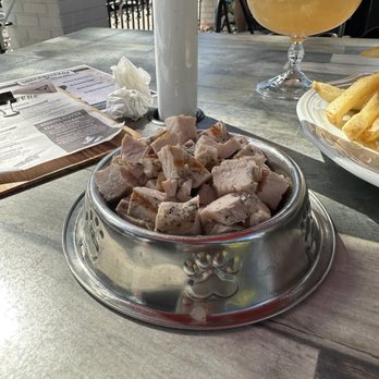 Gigglewaters - Doggie chicken plate - American Near Me - Safety Harbor, Florida