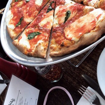 Juliana's - Margherita Pizza - Pizza Near Me - Brooklyn, New York Juliana's - Margherita Pizza - Pizza Near Me - Brooklyn, New York