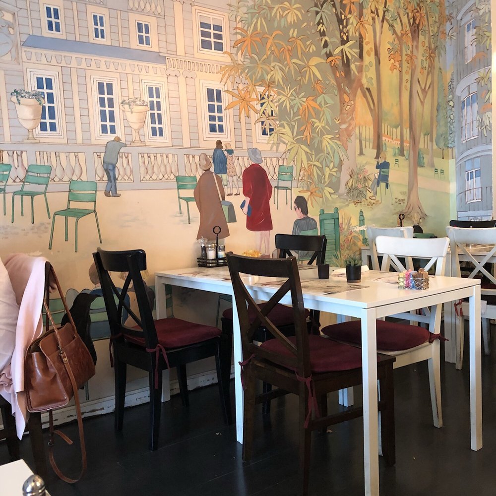 Cafe Paris - Creperies Near Me - Metuchen, New Jersey