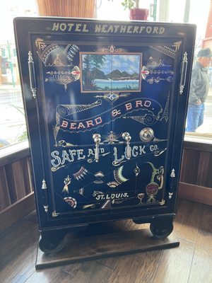 Charly's Pub & Grill by null