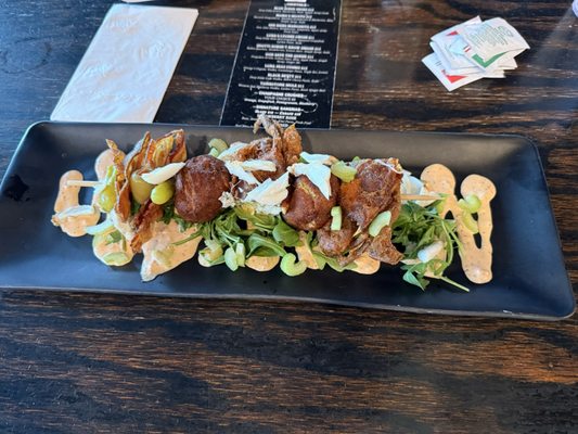 Shotti's Point Luna's by null