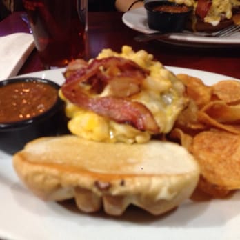 Boston Burger - Mac attack - Burgers Near Me - Boston, Massachusetts