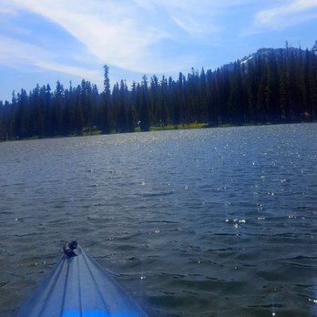 Summit Lake - A great day is one spent with water and sunshine. - Lakes Near Me - Mineral, California