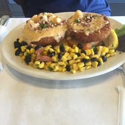 Magazine Crab Cake Platter