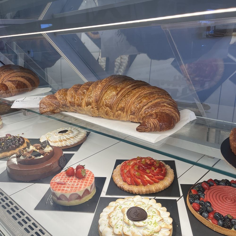 Moulin - Bakeries Near Me - Newport Beach, California Moulin - Bakeries Near Me - Newport Beach, California